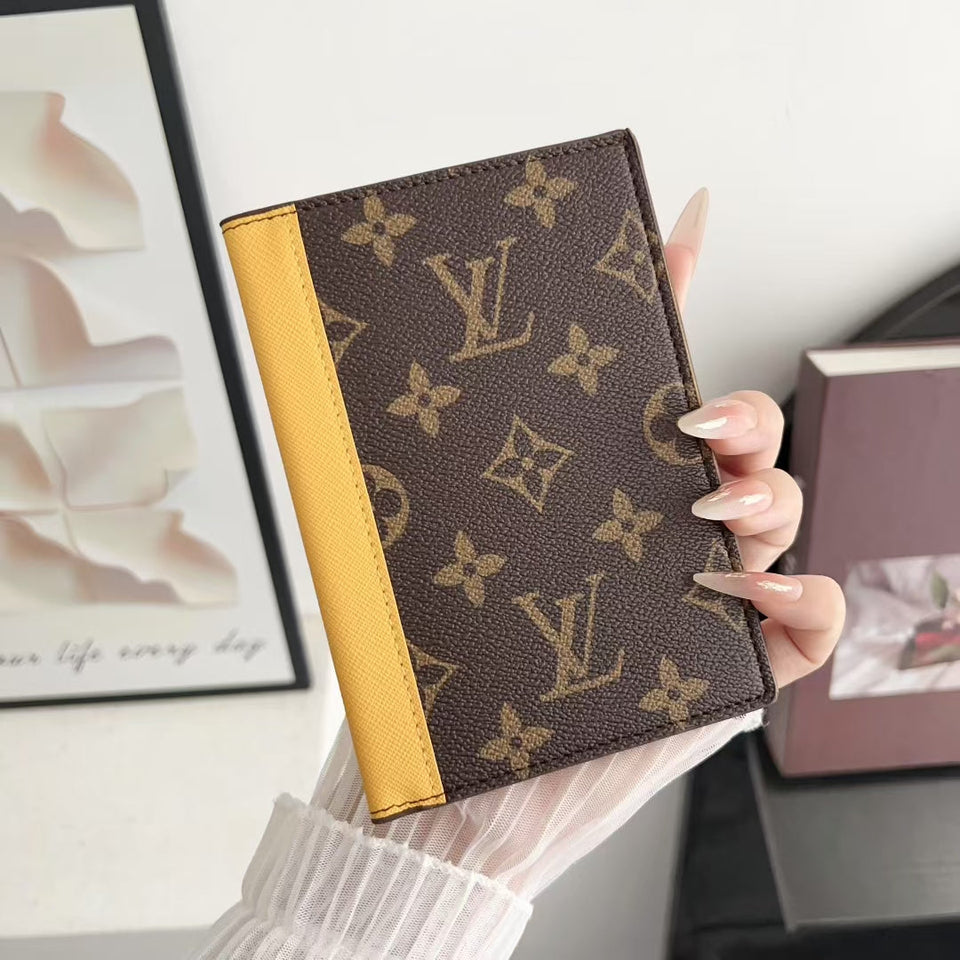 louis vuitton Passport Holder