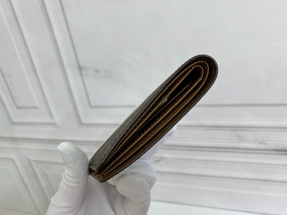 HypedEffects Louis Vuitton Monogram Wallet