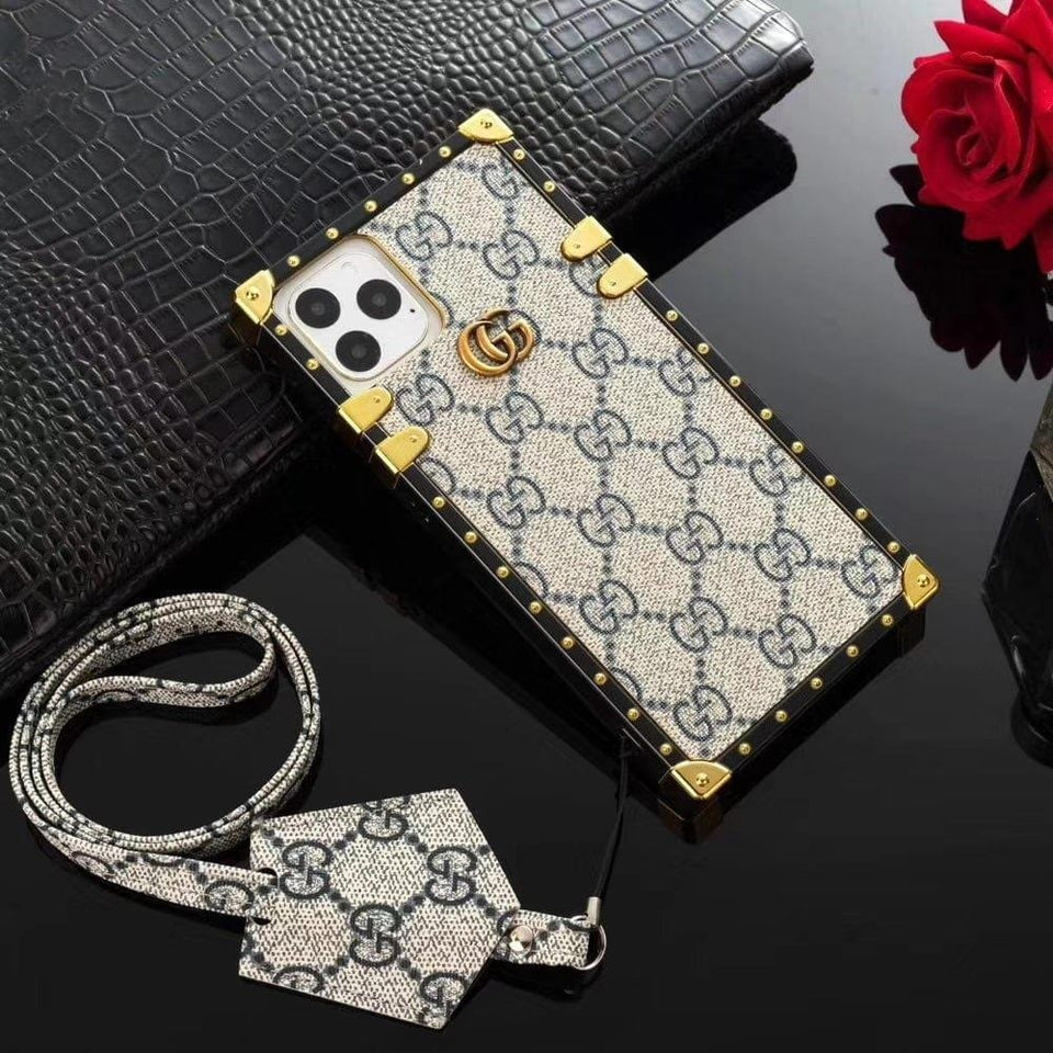 Tunde Store 2024 Gucci Leather Case for iPhone 16