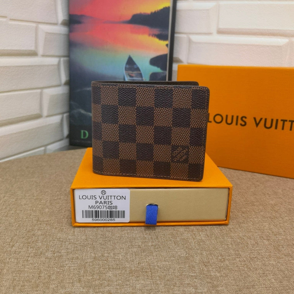 Tunde Store Black Leather Louis Vuitton Wallet With Gray Monogram