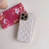Tunde Store Gucci Interlocking G Timeless iPhone 15 Case