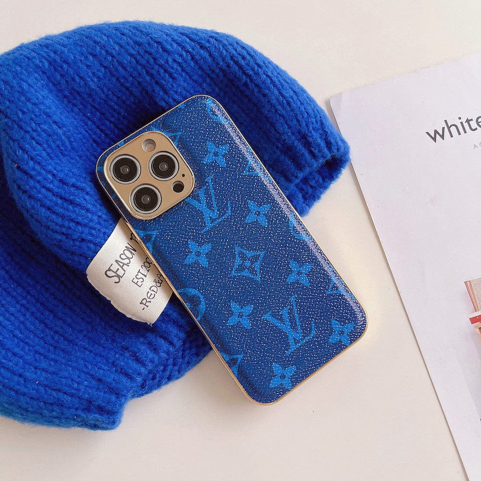 Tunde Store Iconic Louis Vuitton iPhone Cases - Timeless Luxury for iPhone 11, 12, 13, and 14 Pro Max