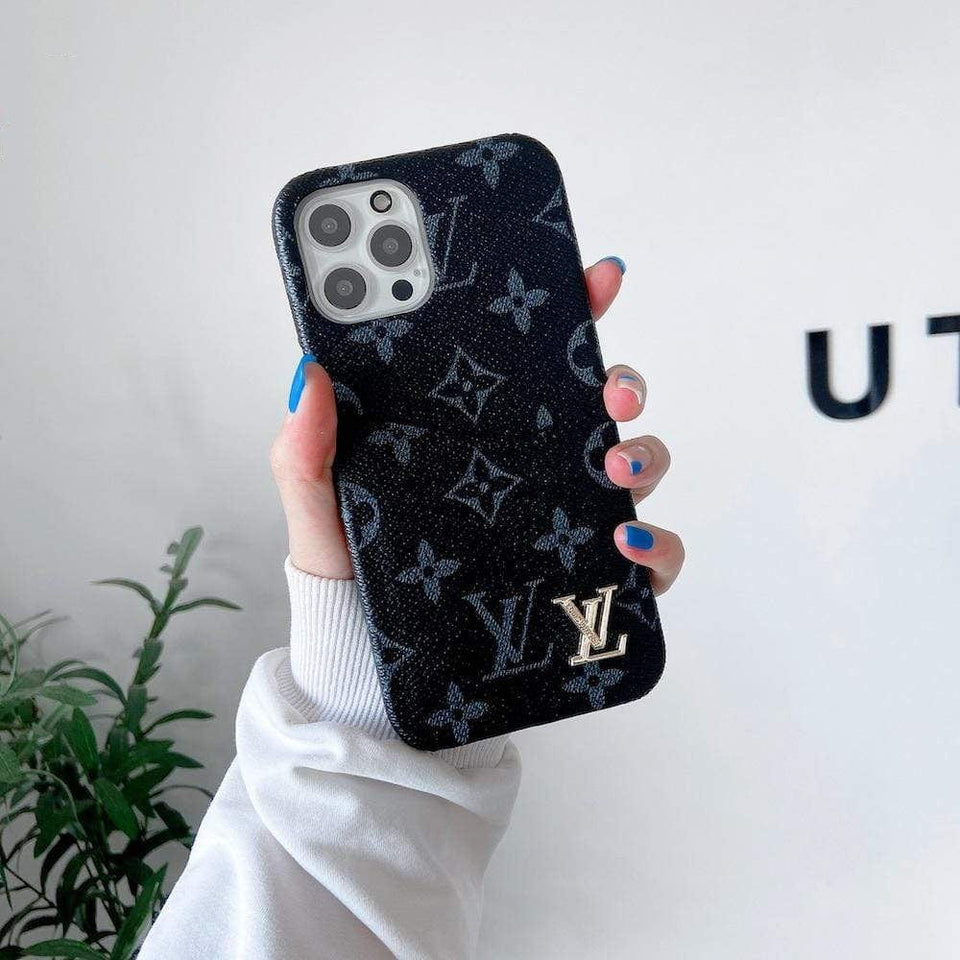 Tunde Store Leather Louis Vuitton Phone Case for iPhone 15