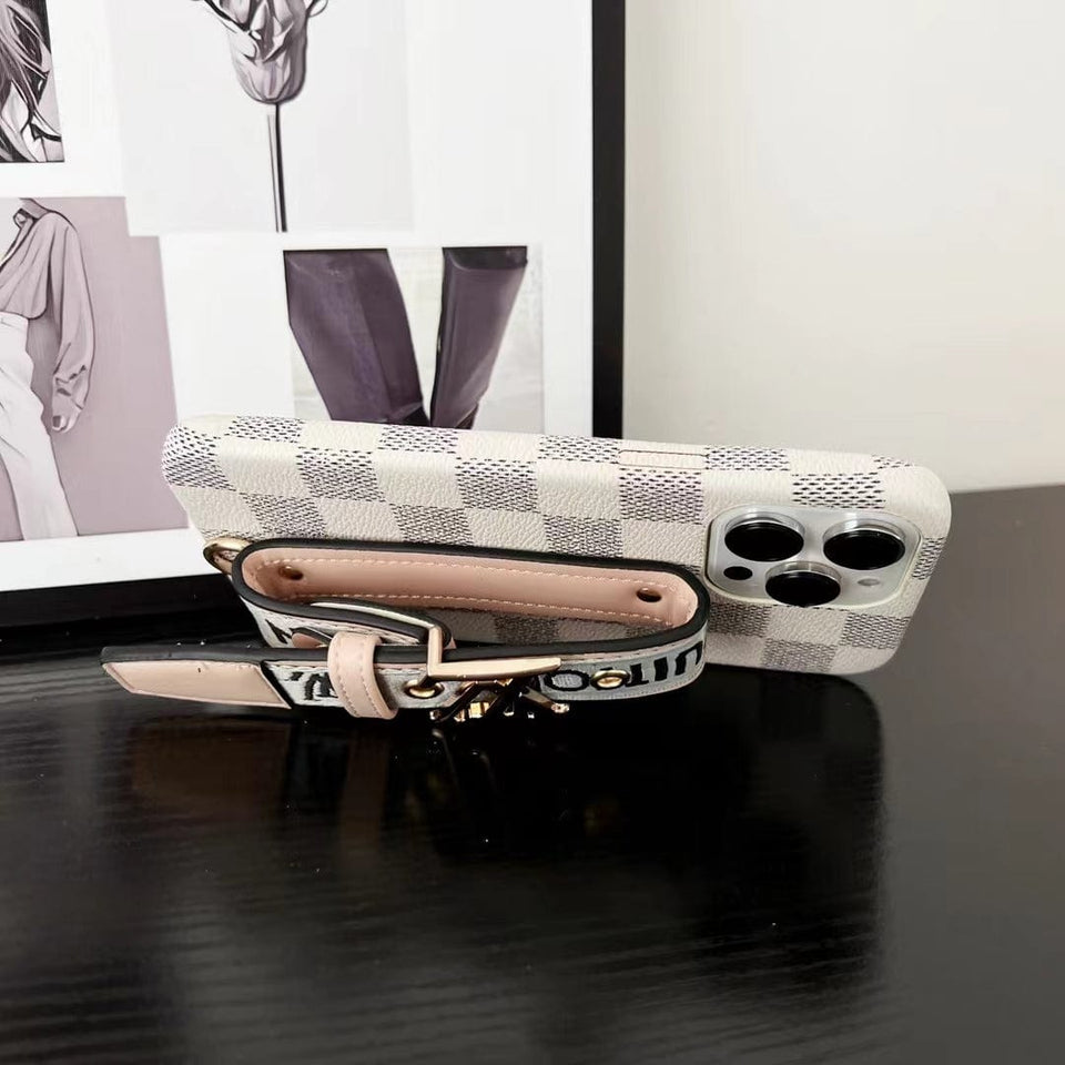 Tunde Store Louis Vuitton iPhone Cover with Handle