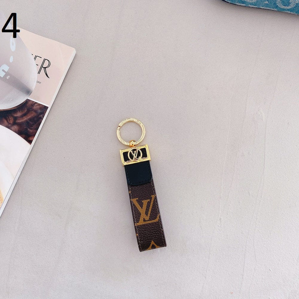 Tunde Store Louis Vuitton Keychain With Golden Keyring