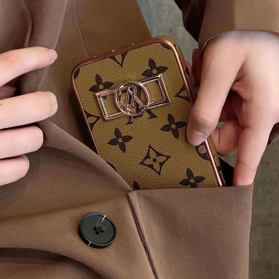Tunde Store Louis Vuitton Monogram iPhone 15 Case with Golden Louis Vuitton Inlay