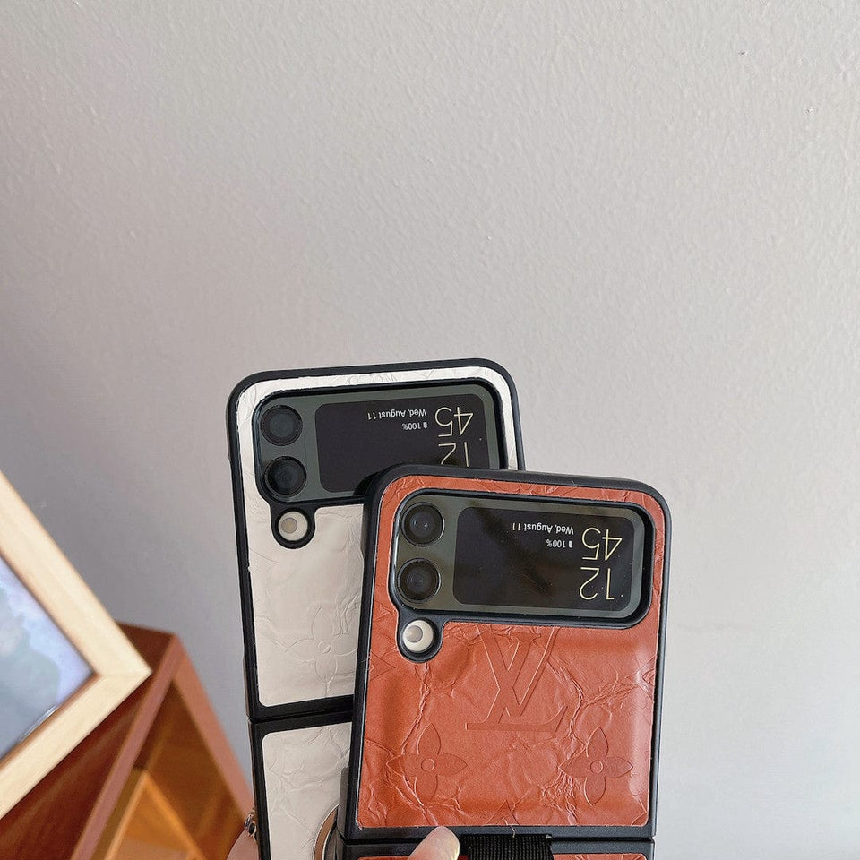 Tunde Store Louis Vuitton Z Flip Phone Case with Ring Holder