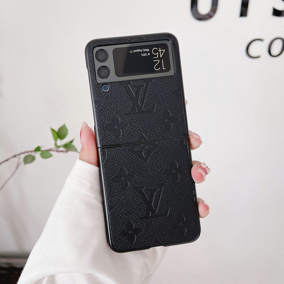 Tunde Store Louis Vuitton Z Flip Phone Cases | Luxurious Craftsmanship with Black Frame